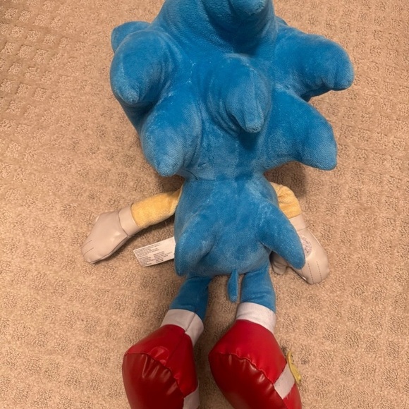 Sonic The Hedgehog Jumbo Plush 18 Inches Tall Stuffed Toy Collectible - Picture 5 of 6